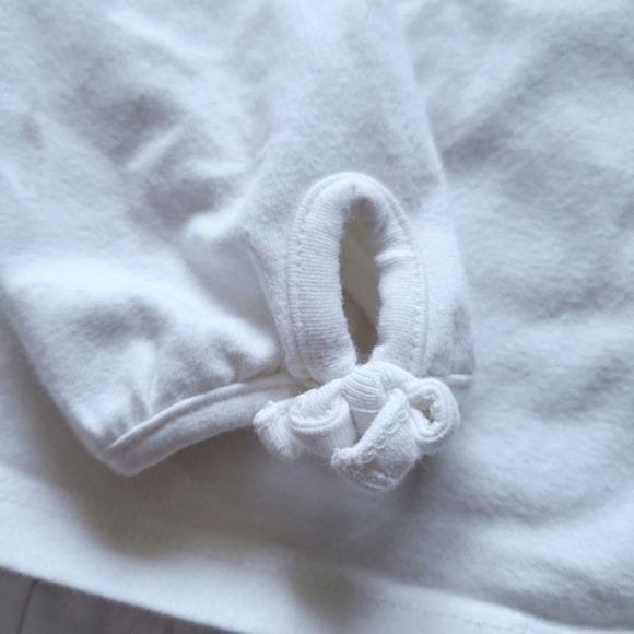 10/$20 ❄️ Old Navy Top - Picture 3 of 9